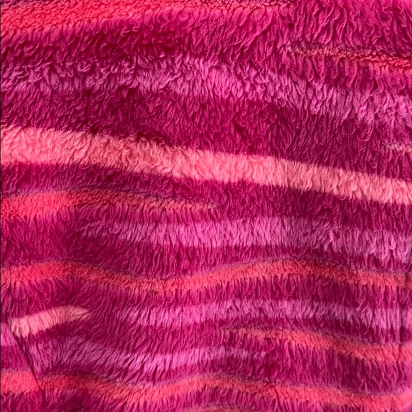 Girls northface zipper fleece - Picture 3 of 10